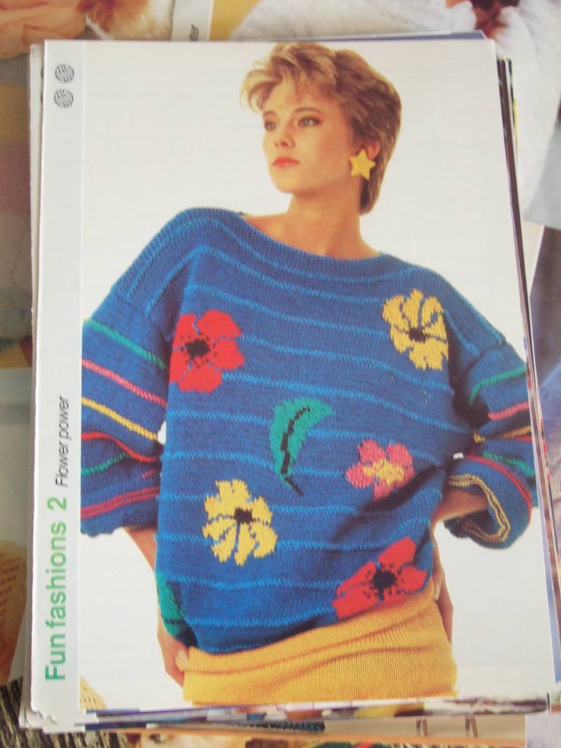 80s floral jumper pattern